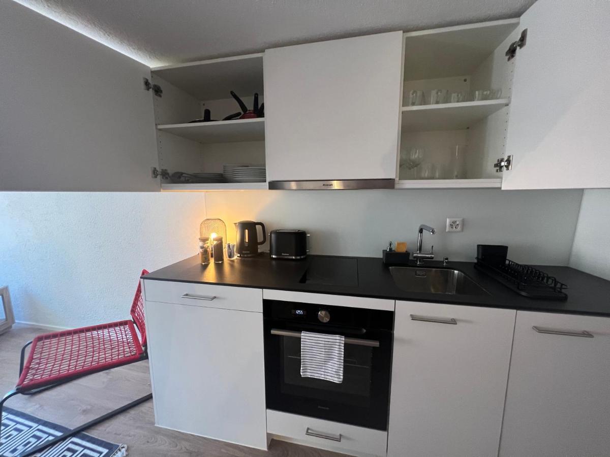 Appartement En Vieille Ville De Поррантрюї Екстер'єр фото